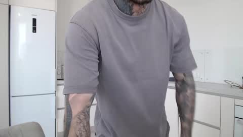 Snapshot of victor_rhino chatting on 02-13-26, 10:22 Victor rhinoff online show from 02-13-26, 10:22