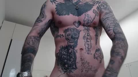 Snapshot of victor_rhino chatting on 02-20-26, 04:51 Victor rhinoff online show from 02-20-26, 04:51