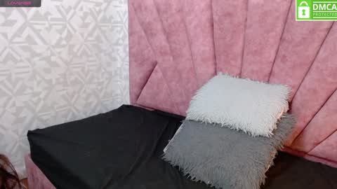 Snapshot of victoria017 chatting on 01-23-25, 03:48 Victoria online show from 01-23-25, 03:48