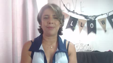 Hi guys   Im victoria  Be the one who can control me in PVT online show from 10-11-25, 03:32