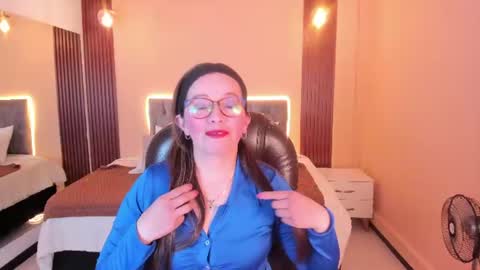 Snapshot of victoria__blake chatting on 06-24-26, 07:35 victoria__blake online show from 06-24-26, 07:35