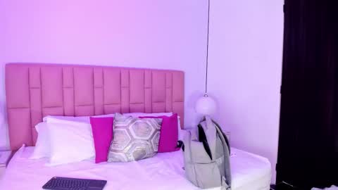 valentina online show from 01-09-26, 11:57