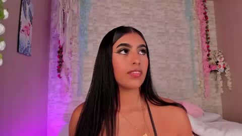 Snapshot of victoria_figueroa chatting on 07-17-26, 07:08 Victoria online show from 07-17-26, 07:08
