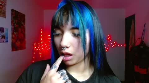 Snapshot of victoria_goddes chatting on 04-28-26, 04:28 victoria online show from 04-28-26, 04:28
