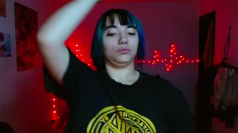 Snapshot of victoria_goddes chatting on 06-03-26, 06:38 victoria online show from 06-03-26, 06:38