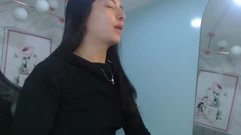 Victoria online show from 06-30-26, 01:12