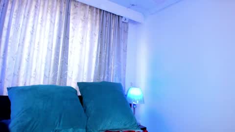 Victoria online show from 05-05-26, 12:02