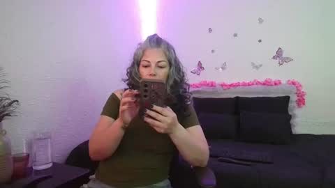 Snapshot of victoria_lover444 chatting on 06-18-26, 04:02 Victoria Lover online show from 06-18-26, 04:02