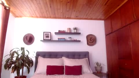 VICTORIA MARTELO online show from 04-08-26, 03:45