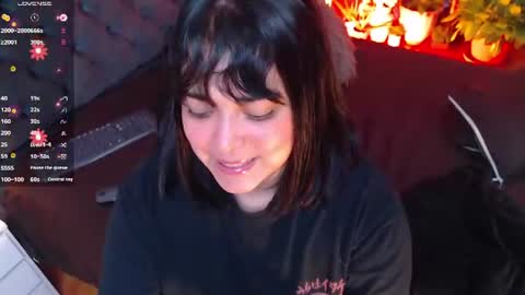 Snapshot of victoria_monteroo chatting on 07-19-26, 12:14 Call me Vic online show from 07-19-26, 12:14