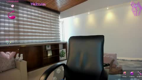 Victoria   Everyday From 1400 to 2130 Col Time online show from 04-22-26, 05:47