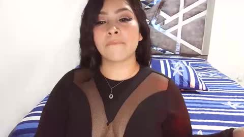 Snapshot of victoria_rossx chatting on 05-02-26, 10:48 victoria_rossx online show from 05-02-26, 10:48