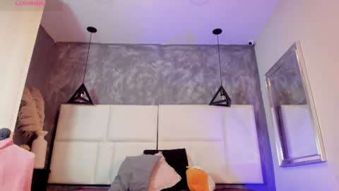 Snapshot of victoria_soul_ chatting on 08-01-26, 04:34 victoria_soul_ online show from 08-01-26, 04:34