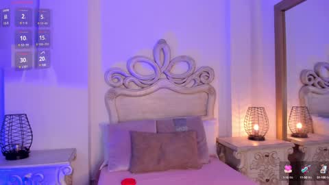 Snapshot of victoria_vallejo chatting on 12-18-24, 11:34 victoria online show from 12-18-24, 11:34