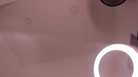 Snapshot of victoria_vallejo chatting on 03-03-25, 02:37 victoria online show from 03-03-25, 02:37