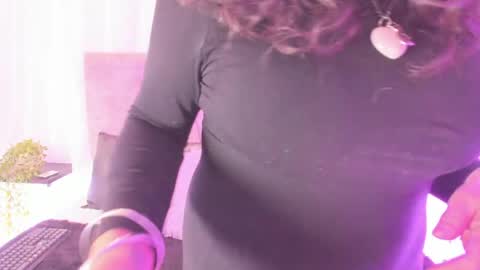 victoriaa_anderson_ online show from 04-22-26, 02:18