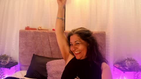 victoriaa_anderson_ online show from 05-30-26, 01:08