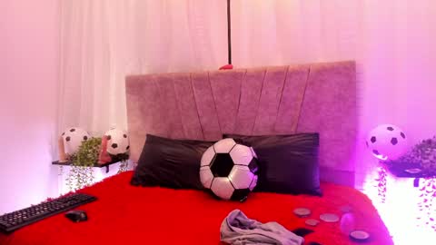 victoriaa_anderson_ online show from 06-09-26, 12:06