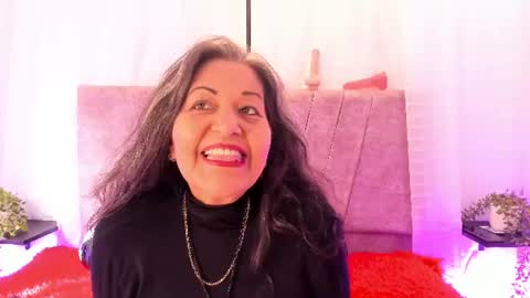 victoriaa_anderson_ online show from 06-17-26, 01:34