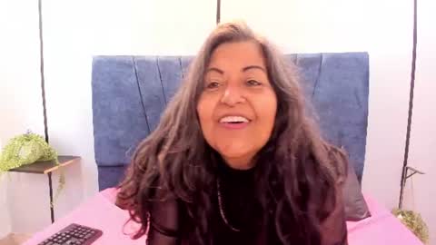 victoriaa_anderson_ online show from 07-28-26, 08:12