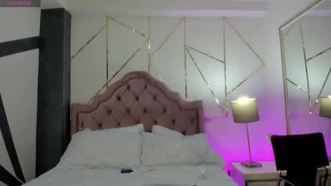 Victoria online show from 02-27-25, 04:09