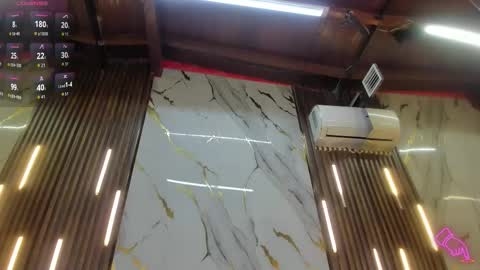 Victoria  online show from 03-04-26, 09:21