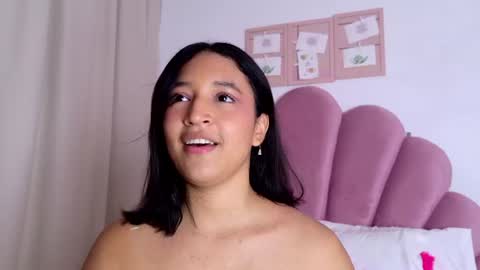 Snapshot of victoriafrancox chatting on 06-30-26, 04:24 victoriafrancox online show from 06-30-26, 04:24