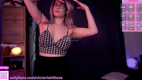 Victoria Hillova online show from 11-29-25, 07:22