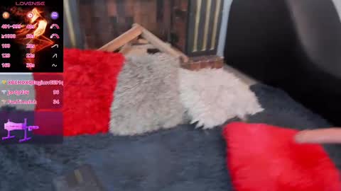 Victoria  online show from 02-26-25, 04:03