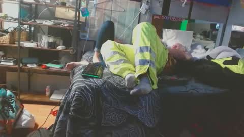 victoriajohn online show from 11-11-25, 05:24