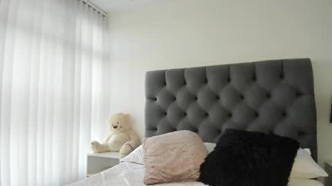 Victoria online show from 09-22-25, 12:18