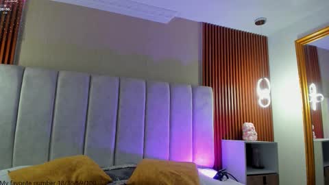 Maria Victoria online show from 11-13-25, 11:20