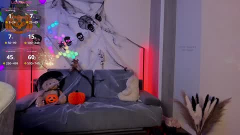 Viktoria online show from 10-31-25, 07:15