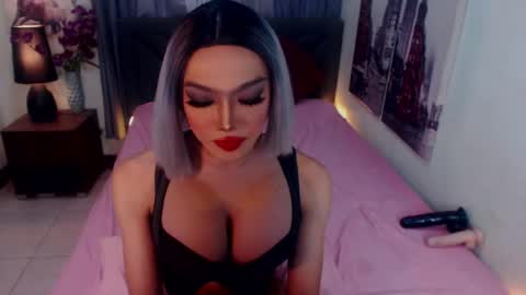 Victoria online show from 04-22-26, 01:41