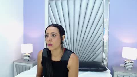 Snapshot of victoriavidal chatting on 07-21-26, 12:29 Victoria online show from 07-21-26, 12:29