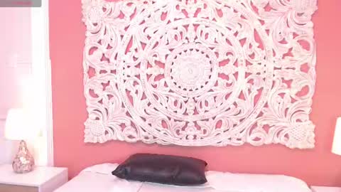 Snapshot of victoriavidal chatting on 07-26-26, 12:23 Victoria online show from 07-26-26, 12:23