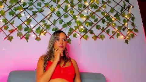 victoriia_rose_ online show from 11-30-25, 03:10