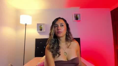 Snapshot of victoriia_rose_ chatting on 05-11-26, 04:04 victoriia_rose_ online show from 05-11-26, 04:04