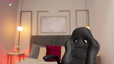 Victoria Vixen online show from 01-10-26, 09:52