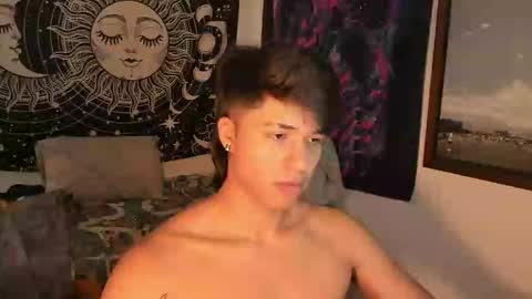 Snapshot of victorino_jhonson chatting on 12-05-24, 03:39 Victorino Jhonson online show from 12-05-24, 03:39