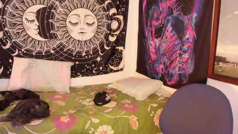 Snapshot of victorino_jhonson chatting on 12-24-24, 06:39 Victorino Jhonson online show from 12-24-24, 06:39