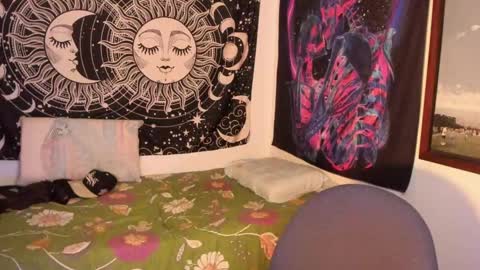 Snapshot of victorino_jhonson chatting on 12-25-24, 04:22 Victorino Jhonson online show from 12-25-24, 04:22