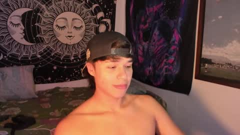 Snapshot of victorino_jhonson chatting on 03-09-25, 02:29 Victorino Jhonson online show from 03-09-25, 02:29