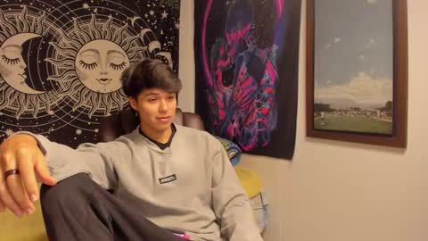 Snapshot of victorino_jhonson chatting on 10-04-25, 02:31 Victorino Jhonson online show from 10-04-25, 02:31