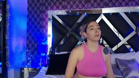 victtoria lee online show from 05-28-26, 06:49