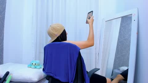 viictoriiasaenz online show from 04-02-26, 04:43