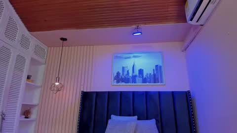 Viiolett online show from 09-20-25, 08:54