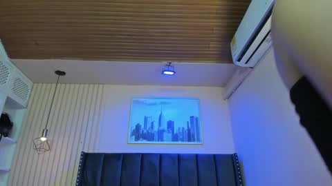 Viiolett online show from 03-01-26, 07:38