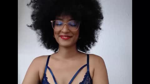 viiolettaaa online show from 04-25-26, 08:50