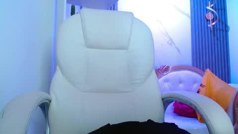 viioleta online show from 03-04-26, 07:31